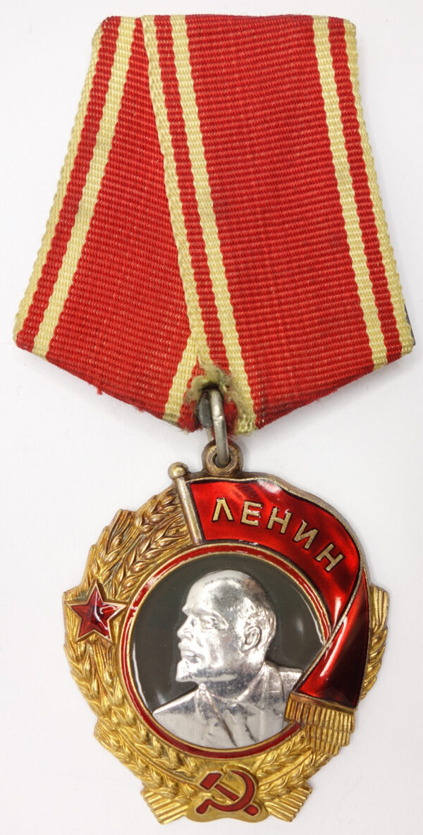 Group of the Order of Lenin #276785, Red Banner #347930 and 2 Red Stars #2027242 + #2029462