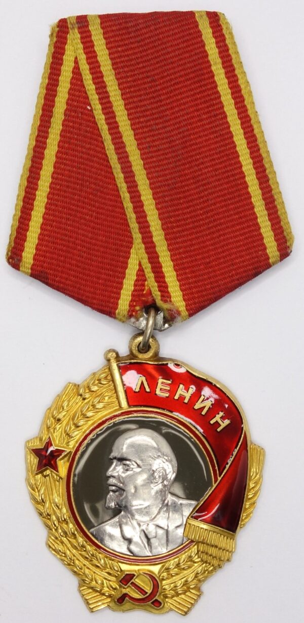 Soviet Order of Lenin #269466 with document